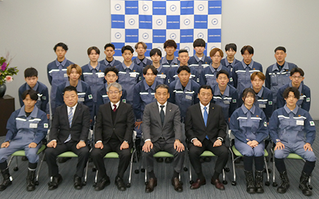 令和8年度入社式